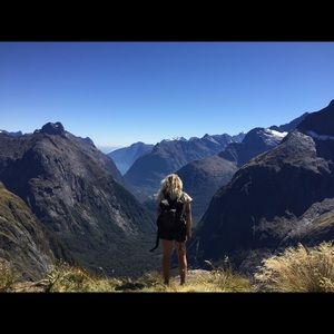 Meet your Posher, Abby